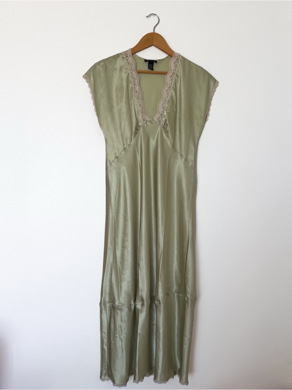 Jones New York Beautiful Sage Green Satin Maxi Dress with Deep V and Lace Trim